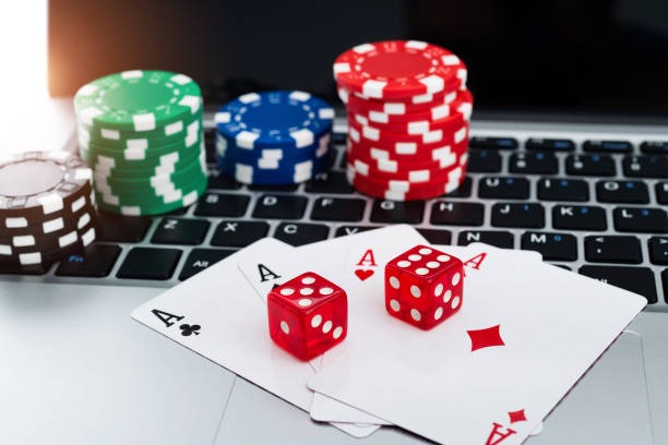 rubahwin game interface and slot mechanics